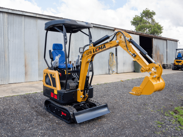 LGMA LZ10 | Kubota Engine | 0.8T Mini Excavator - Image 2